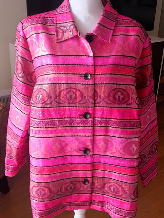 Maggie Barnes Tops - Maggie Barnes Pink Print Collar Button Down Blouse 1×
